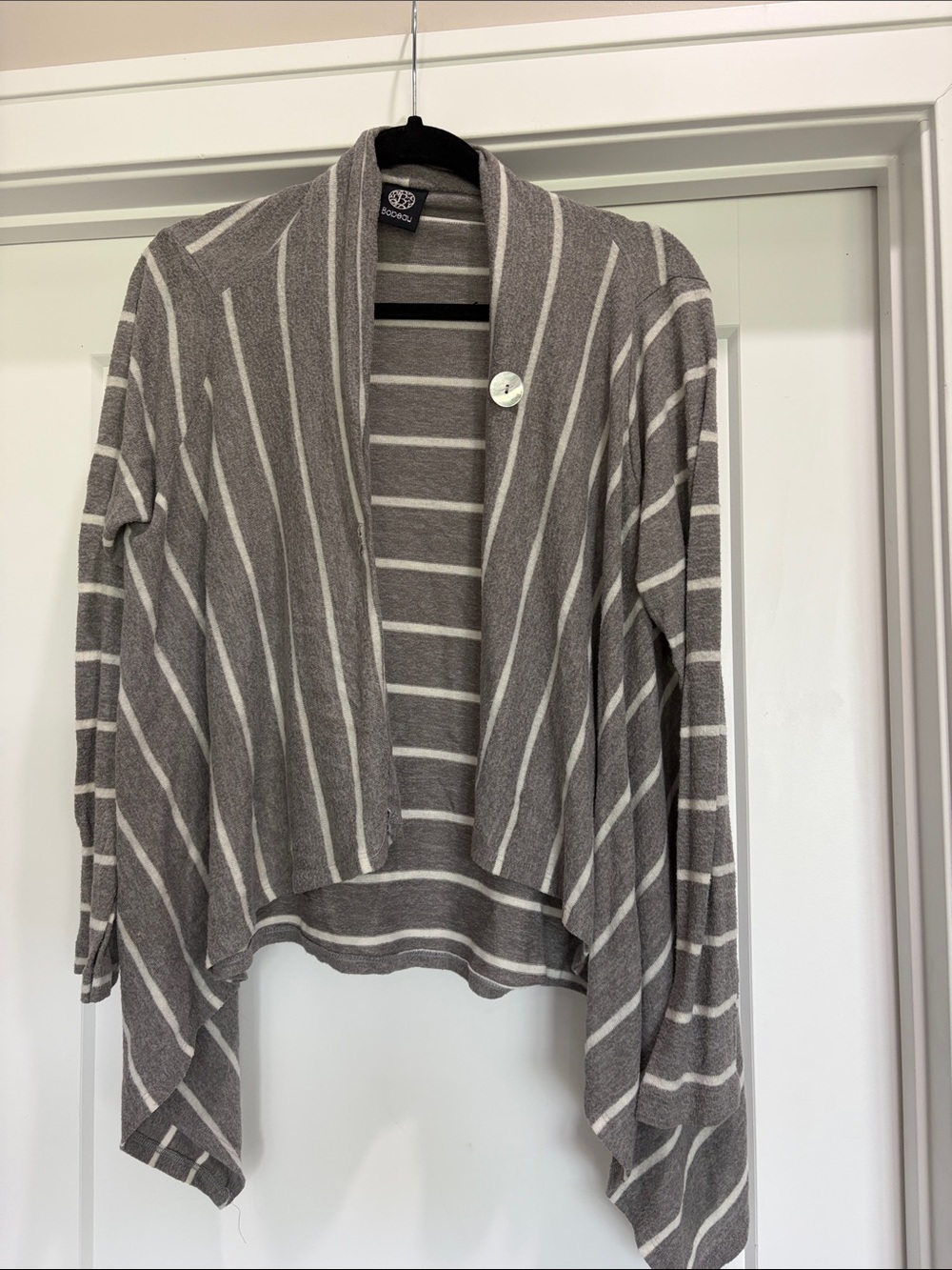 Bobeau Gray and Cream Striped Draped Open Cardigan M